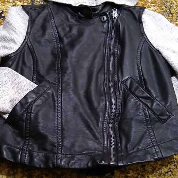 Abercrombie jacket - Picture 4 of 5